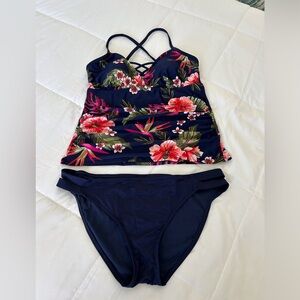 Kona Sol Navy Floral Tankini TOP size L